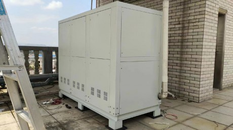 啤酒厂冷水机安装实例